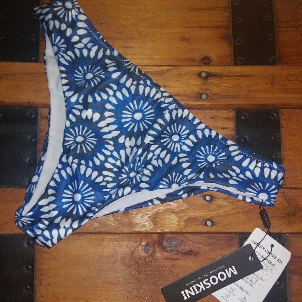Mooskini Kaleidoscope Bottoms